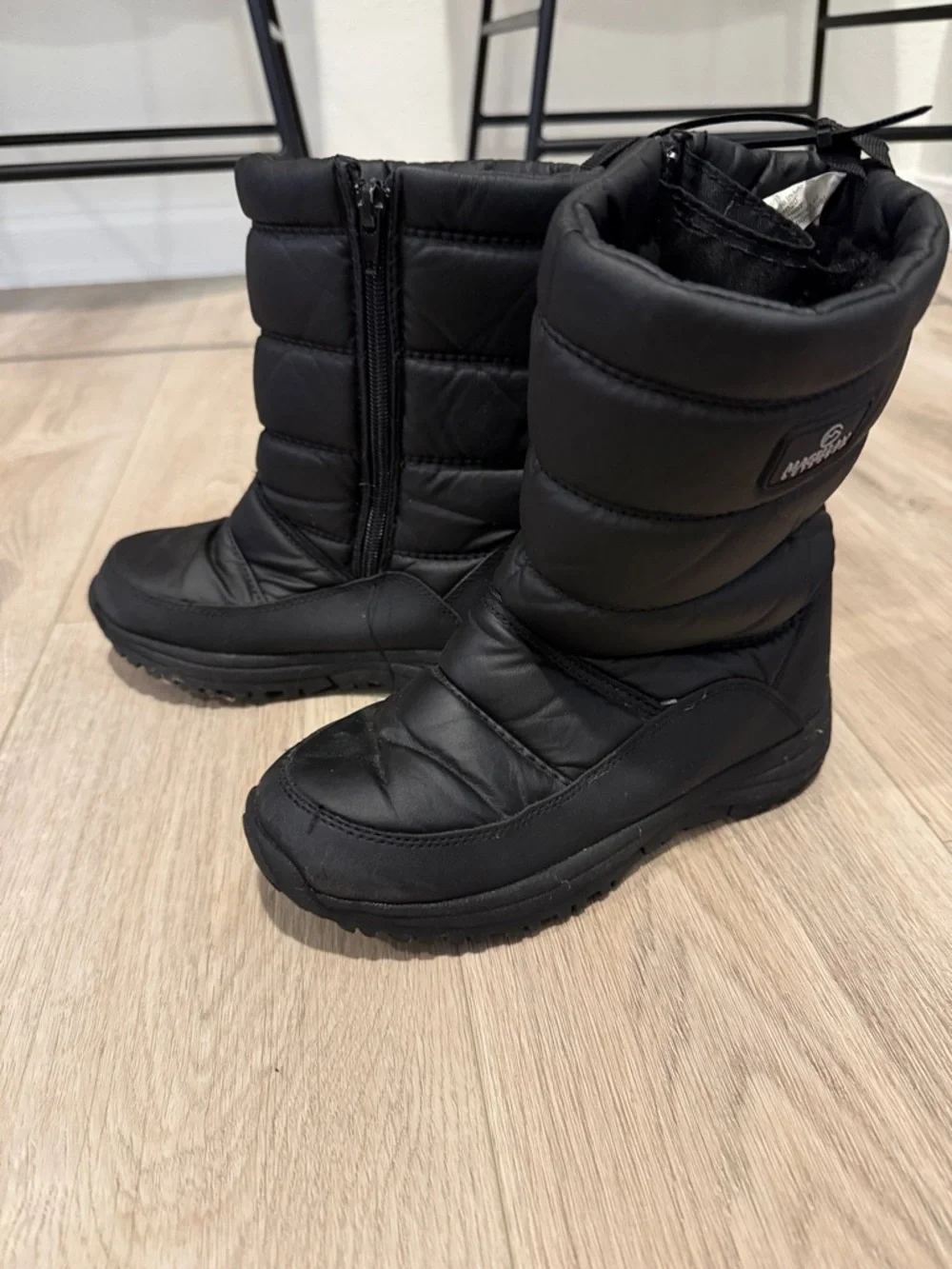 Magellan Kids Snow Boots Size 3 Black Winter Boots Waterproof Outdoor - Picture 3 of 5